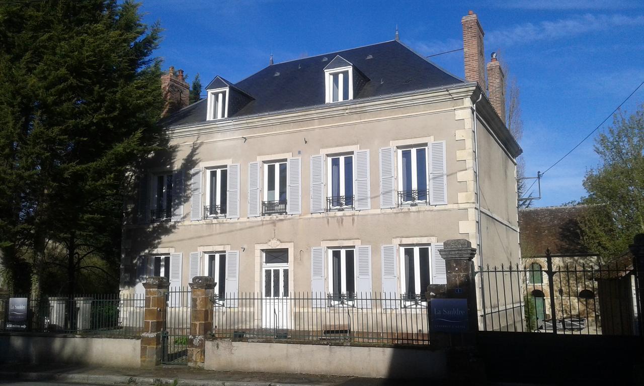 مبيت وإفطار Vailly-sur-Sauldre La Sauldre المظهر الخارجي الصورة